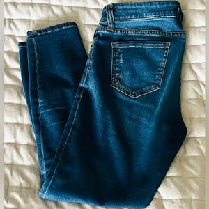 Kut from the Kloth mid rise ankle jeans size 8